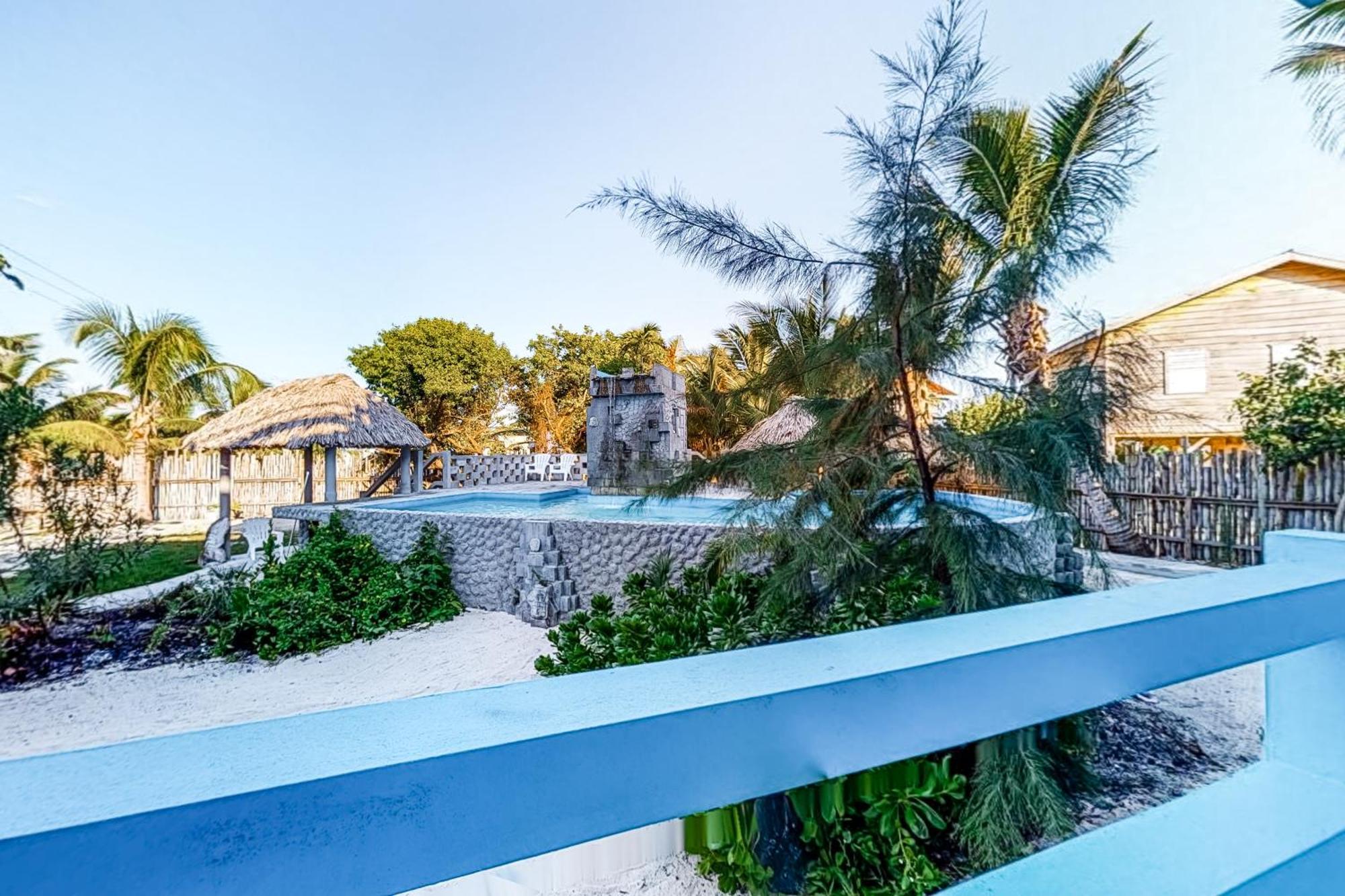 Mayan Falls Caye Caulker Quarto foto